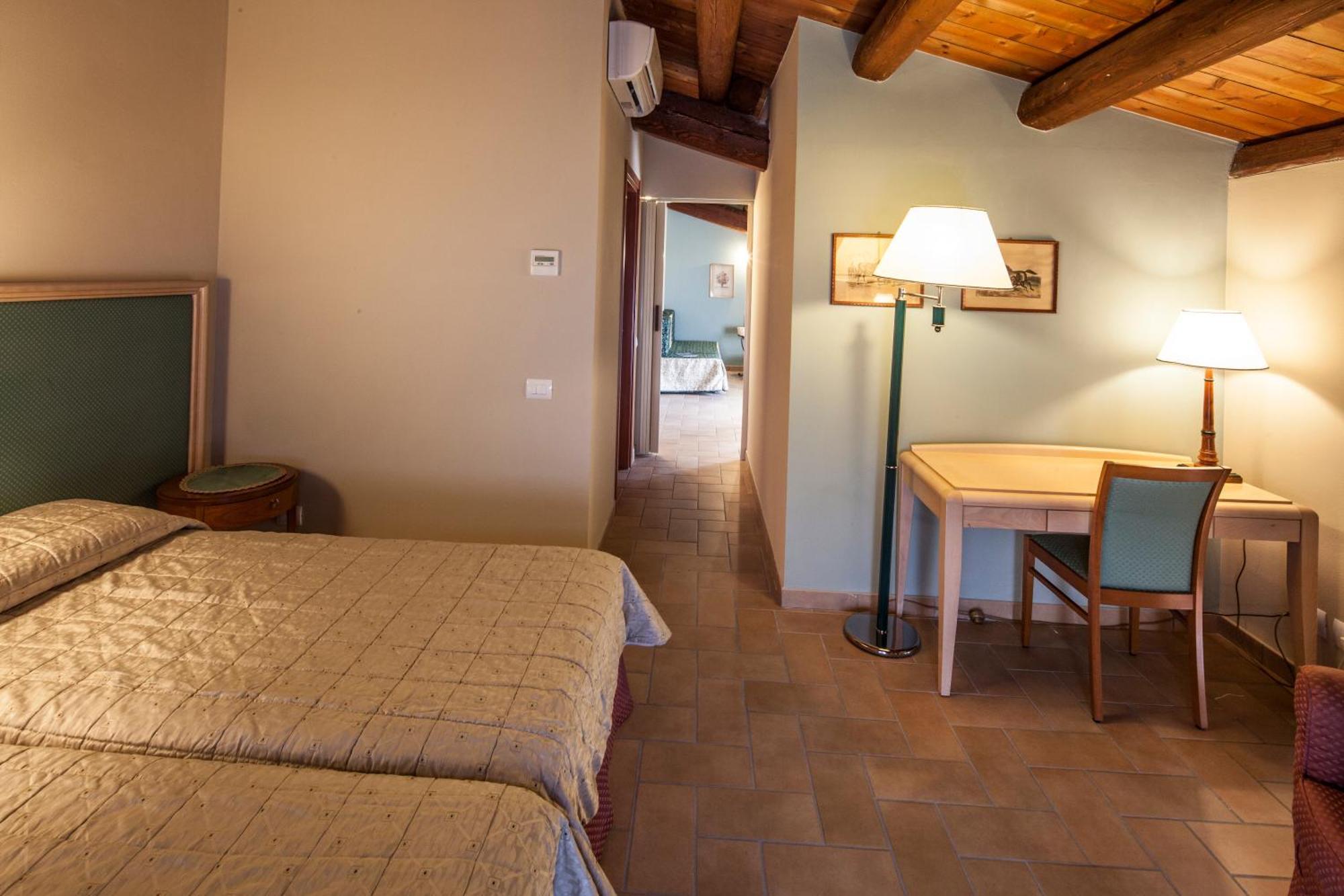 Hotel Residence Diamantina Ferrara Dış mekan fotoğraf