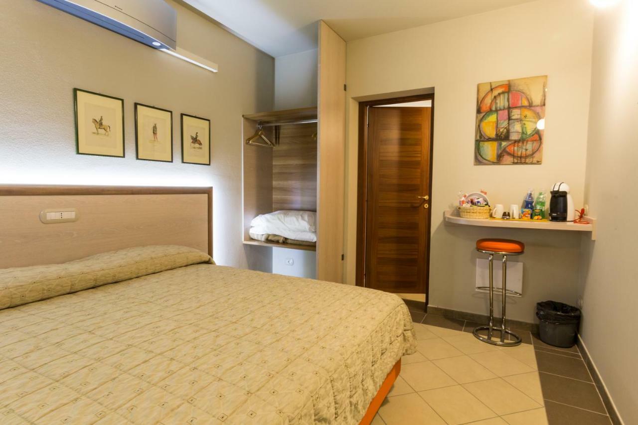 Hotel Residence Diamantina Ferrara Dış mekan fotoğraf